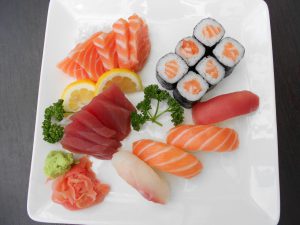 Mix sushis makis sashimis kyo sushi